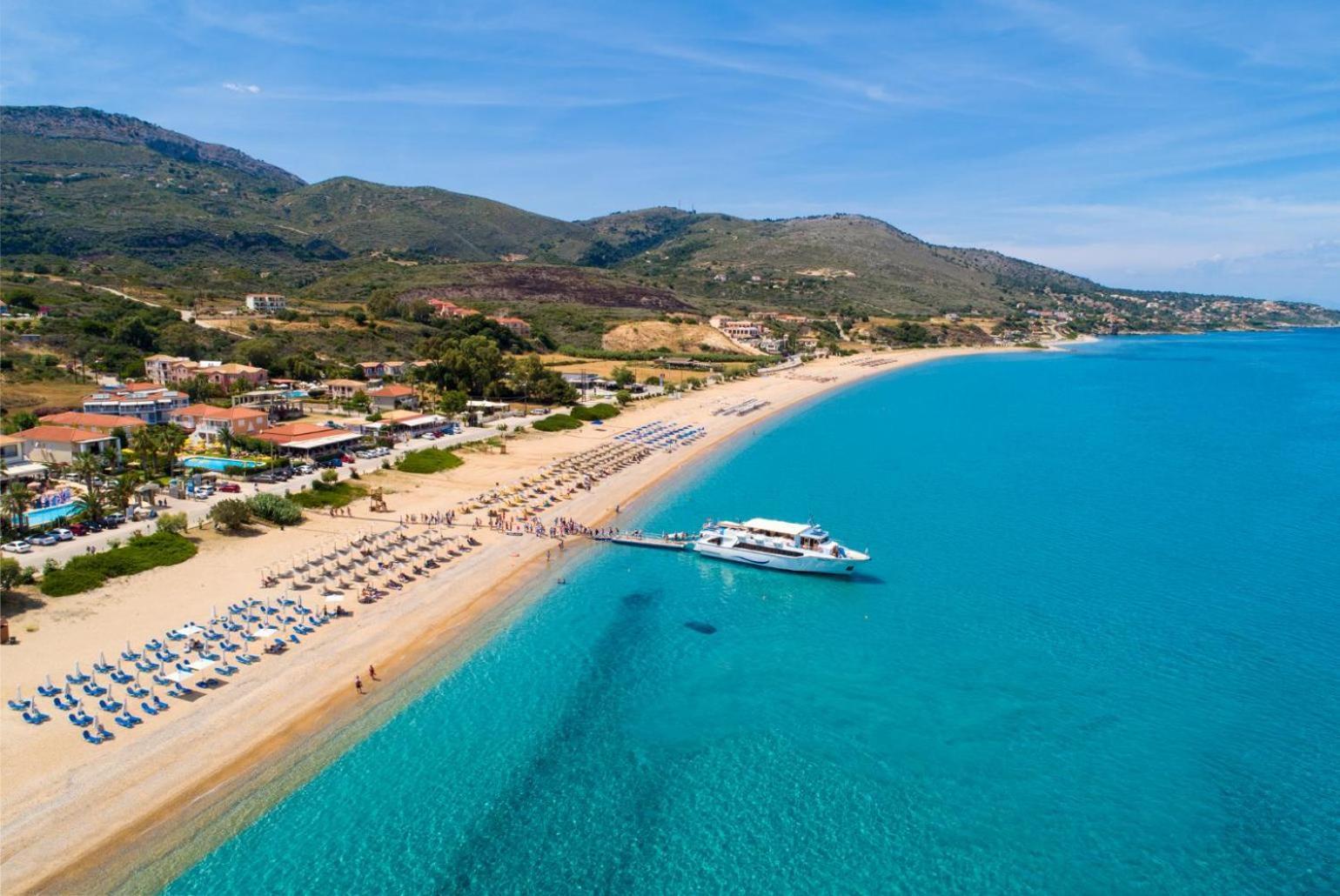 Villa Europe Ena Lakíthra Dış mekan fotoğraf